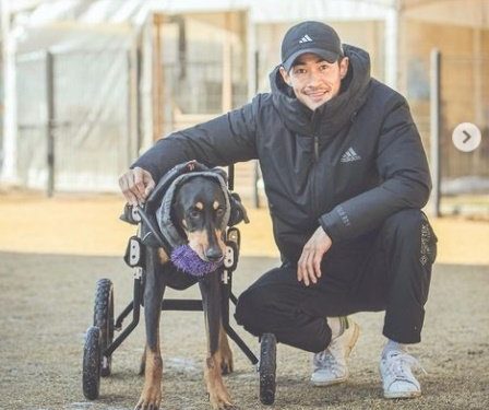 전신마비였던 딸, 혼자 걷기 성공…배정남 “장하다, 장해” 뭉클