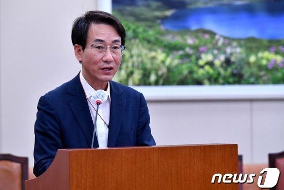 이원욱, 尹·이재명 겨냥 “‘건폭·깡패’ 내뱉으니 시원하냐…비루한 정치”
