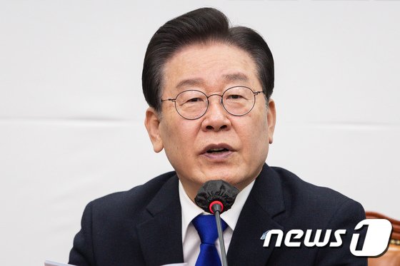 이재명 “美·日 아바타 되지 말라”…尹정부 외교 비판