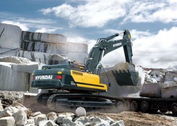 HD현대 건설기계, 인니 거점으로 아시아 뻗는다…”자카르타 접수”