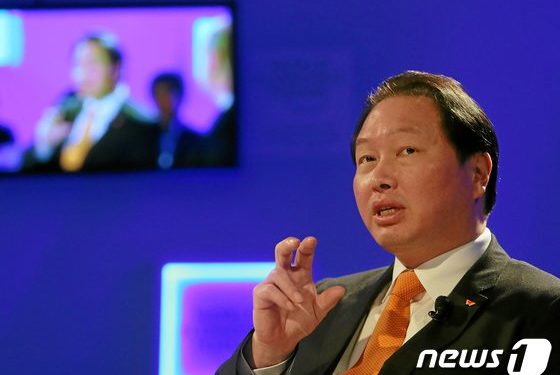 SK그룹 신임 임원 140명 만난 최태원 한마디…”다 한국인이네”