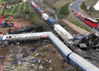 “그리스 사상 최악의 열차 사고”…사망자 38명으로 늘어