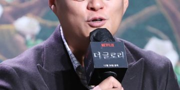 ‘더글로리’ 안길호PD 학폭 정황…”발단은 여친, ‘쑤셔버린다’ 협박도”