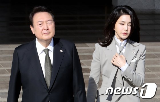 尹대통령 77억원…김건희 여사 재산이 71억원