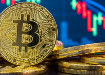 비트코인 추가 상승하려면?…”자체 악재 없애고 나스닥 커플링돼야”