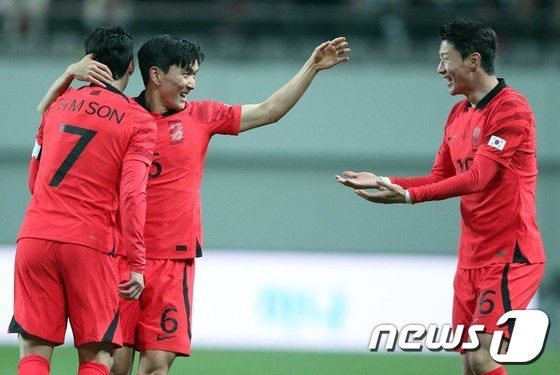 ‘월드컵 우승’ 아르헨티나, 6년 만에 FIFA 랭킹 1위…한국은 27위 하락