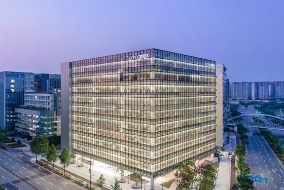 한국앤컴퍼니, AI 데이터로 타어이 성능 높인다…美 업체들과 협력
