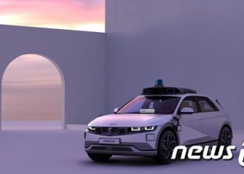 “자율주행 로보택시, 이동·거주 문화 변화 이끌 것…투자 확대해야”
