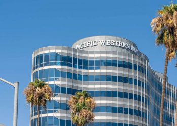 美 지역 은행주 일제히 급락했지만 뱅크런 조짐은 없어-WP