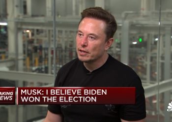 머스크 “정상적 미국 대통령 원해”…바이든 우회적 비난