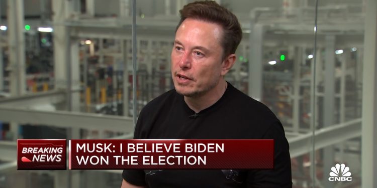 머스크 “정상적 미국 대통령 원해”…바이든 우회적 비난