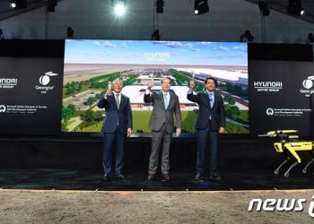 현대차, SK온 이어 LG엔솔과 美서 ‘배터리 맞손’…문제는 시간