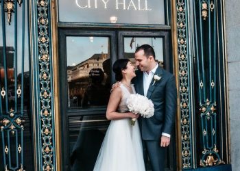 방한 ‘챗GPT 아버지’ 함께 온 한국계 여성 2명 화제