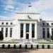 미국 FOMC 금리 5~5.25% 동결…올해 2번 더 올린다