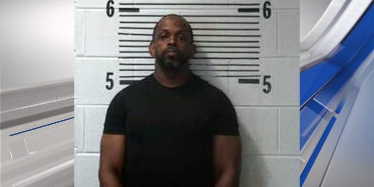 앨라배마주 교도관, 인신매매 등 혐의로 사임