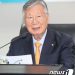 고향마을 주민·동창들에 1억씩…총 1400억 나눠준 이중근 부영 회장