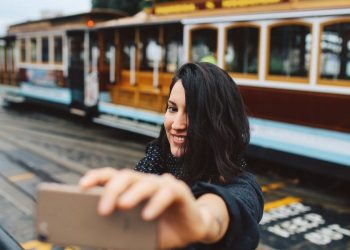 전 세계 관광객의 마음을 사로잡는 여행지