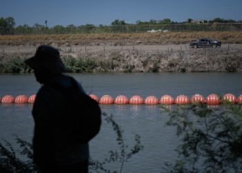 텍사스 수중장벽과 반이민 정서