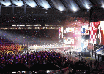 잼버리 4만명 ‘K팝 떼창’…뉴진스·아이브 등 총출동