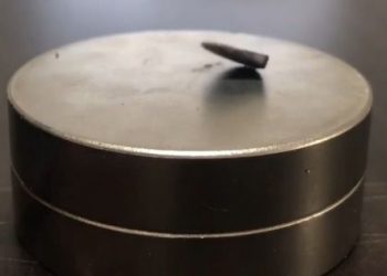 LK-99 상온초전도체 착각?…불순물 황화구리 특성에 무게