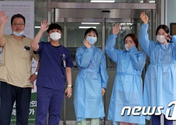 “오늘이 마지막 진료 날입니다”…눈물바다 된 서울백병원