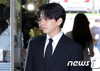 ‘상습 마약’ 유아인 두번째 영장도 기각…”구속 필요성 없다”