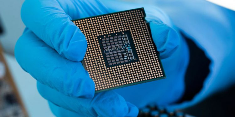 미국 제재로 오히려 더 강해진 중국, 반도체 자립 ‘성큼’