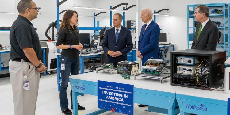 美, 이르면 금주 삼성·SK에 반도체 수출통제 ‘무기한 유예’ 통보 가능성