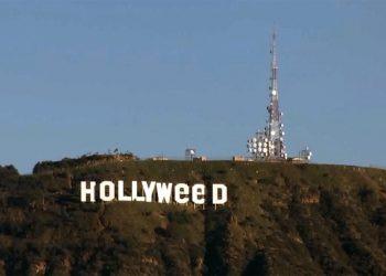 할리우드 작가 노조 파업 종료…합의안서 AI 보호장치 마련