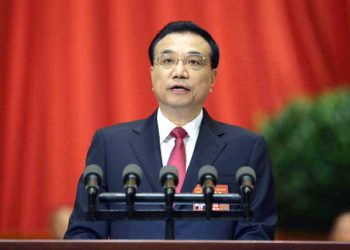 리커창 전 중국 총리 사망…”갑작스러운 심장 마비”