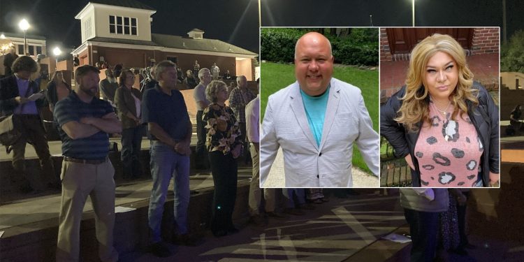 취미로 여장하다 들통난 목사, 보안관 추적받자 극단적 선택