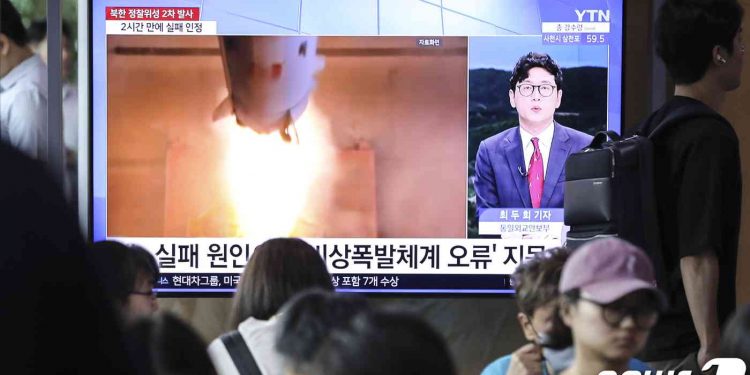 北, 日에 오는 22일~12월1일 군사정찰위성 발사 통보