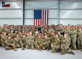 바이든 81세 생일에…트럼프 주치의 “트럼프는 매우 건강해”