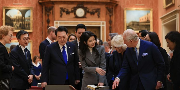 윤 대통령, 찰스 3세와 국빈 만찬…블랙핑크·이재용도 초청