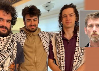 팔’출신 대학생 3명 총격 가한 40대 백인남성 무죄 주장