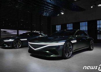 제네시스 ‘스포츠카’ 출시 준비…오픈카 이어 ‘영한 맛’ 추가