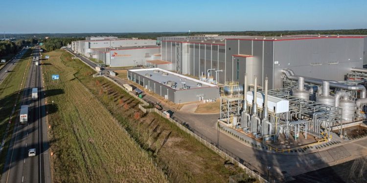 SK배터리, 감산 조치에 조지아주 공장 직원 대량 해고