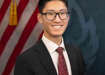 17세에 美변호사 합격, 18세에 검사된 “법 천재”  한인 청년 화제