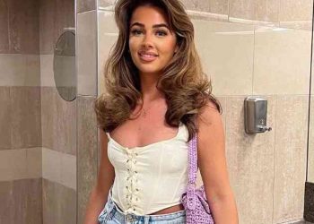 20대 미모의 女교도관, 수감자와 성관계…”매일 ○○○ 했다”