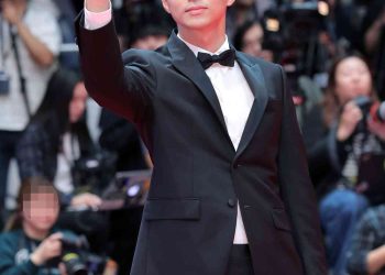 ‘불륜 후 퇴출’ 日 유명 배우, 산속 오두막서 여배우 셋과 동거 ‘자급자족’