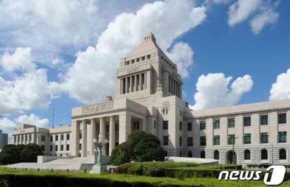 기시다파 이어 아베파까지 해체 검토…”신뢰회복 할 수만 있다면”