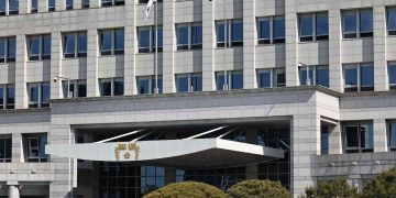 김 여사 사과요구 분출…대통령실 “선친 인연 앞세운 의도적 접근”