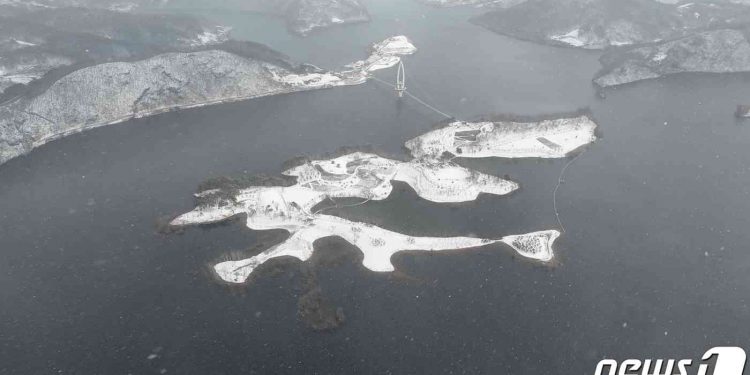 美 덮쳤던 ‘북극 한파’ 한반도로…내일 체감 영하 20도 ‘강추위’