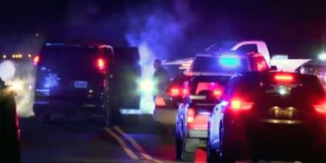 앨라배마에서 그레이하운드 버스 충돌…1명 사망, 8명 부상