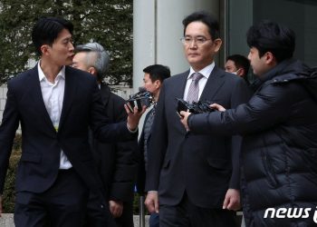 8년간 재판만 179회 출석…너무 길었던 이재용의 ‘서초동 악몽’