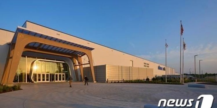 LG엔솔 “한화 美 ESS 단지에 배터리 공급 논의 중…확정은 안돼”