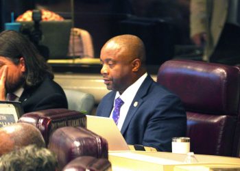 주하원의원, 비상사태에도 예배장소 보호하는 법안 제출