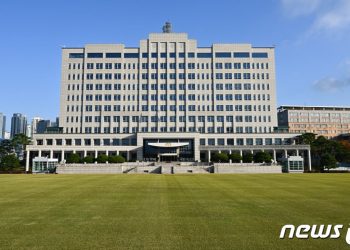 ‘택시 18대’ 대통령 관저 호출자는 30대 여성…휴대폰 명의자 신분 확인