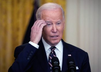 바이든, 마크롱 이름 헷갈리더니 이번엔 하마스 까먹어 ‘곤혹’