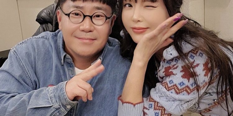 홍진영, 25일 컴백 확정…조영수와 10년만에 발라드 의기투합